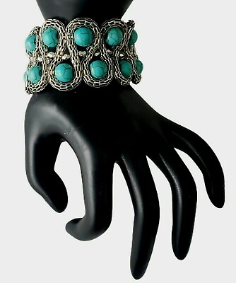 #ad Faux TURQUOISE Beaded and Silver Tone STRETCH Bracelet *STUNNING* $24.99