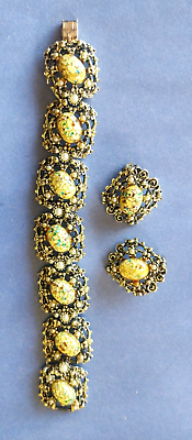 #ad Vintage Ornate Yellow Confetti Lucite Bracelet amp; Earrings Set Gold Tone 7” $29.99
