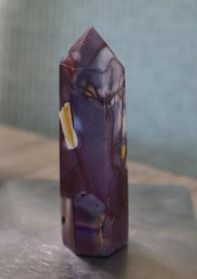 #ad MOOKAITE POINT 3.35 INCHES TALL 65.7 GRAMS $10.00