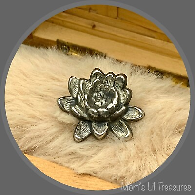 #ad Vintage Silver Pewter Tone Water Lily Brooch Pin $10.00