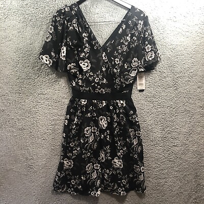 #ad IMNYC Isaac Mizrahi V neck Black w White Floral Design Dress Size 6 NWT $25.00