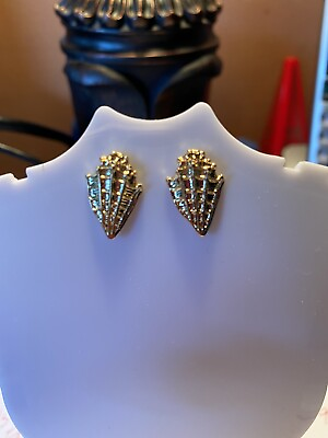 #ad Vintage Gold Tone Costume Sea Shell Pierced Earrings $4.35