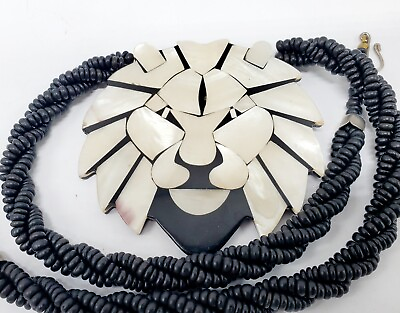 #ad 25” Unsigned LEE SANDS Lion Head Pendant Necklace Mother Of Pearl Black Onyx $26.00