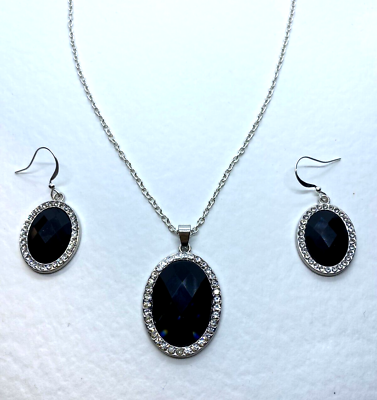 #ad BLACK FACETED GLASS amp; DIAMANTE CRYSTAL SILVER PLATED LG PENDANT NECKLACE SET GBP 21.99