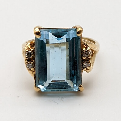 #ad 14K Gold Blue Topaz Diamond Ring Sz 5.75 Rectangle Cocktail .12 Carat TCW $449.99