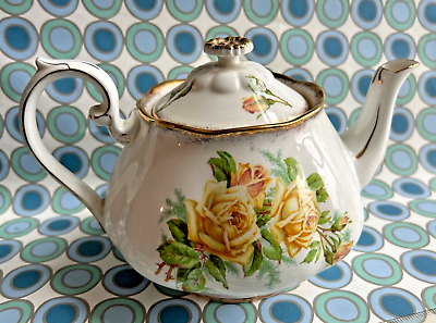 #ad vtg Royal Albert yellow Tea Rose TEAPOT coffee pot antique English bone china $279.99