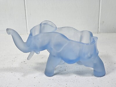 #ad Vintage Tiara Indiana Glass Satin Frosted Blue Elephant Figurine See Pics $22.58