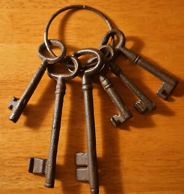 #ad Jailor Pirate Skeleton Keys Ring Rustic Antique Black Cast Iron Old West Decor $14.95