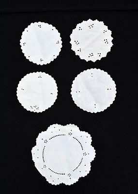 #ad 5 Vintage Madeira White Floral Scalloped Cutwork Two 5.5 Two 6 amp; One 9quot; Doilies $29.99