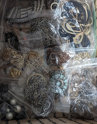 #ad Vintage Modern Wearable Jewelry Lot * 140Pc All Nice Lot #4 $100.00