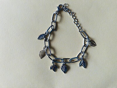 #ad petite silver tone leaf charm bracelet on 8.5” adj silver tone chain new $6.75