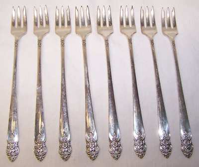 #ad 8 Oneida Prestige Silverplate Seafood Forks 1951 Distinction EXUC CLEAN $34.95