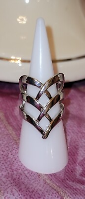 #ad Vintage Criss Cross Sterling Silver 925 Ring Size 6.75 Unique $10.00