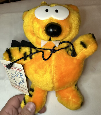 #ad Vintage 1988 HEATHCLIFF The Cat Cartoon TV Plush With Tags And Cape $22.95