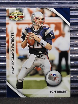 #ad Tom Brady 2010 Panini Gridiron Gear #88 New England Patriots NFL Football Card $1.70