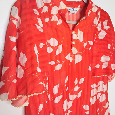#ad Miss Charm Size Small Vintage 70#x27;s Cape Sleeve Blouse Kimono Red White Floral $18.25