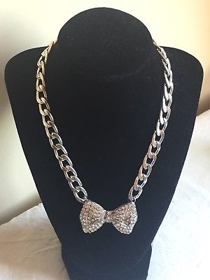#ad Womens Silvertone Rhinestone Bow Metal Link Fashion Costume Jewelry Necklace $15.99