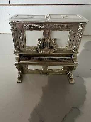 #ad Vtg Novelty Plastic White amp; Gold Piano Salt amp; Pepper Shakers by Davis Products $12.00