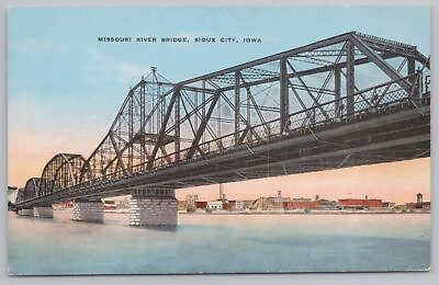 #ad Missouri River Bridge Sioux City Iowa Life In Bkgd Largest Pivot Span Vintage PC $2.70