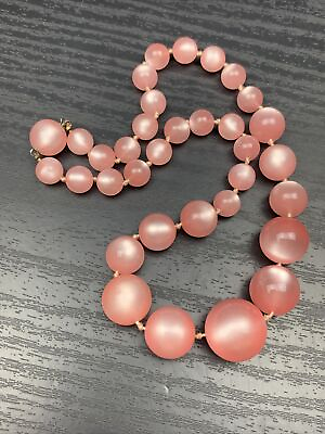 #ad Vintage 1950s Pale Pink Graduated Hand Knotted Moon Glow Beads￼ Necklace 16” $28.50