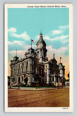 #ad Postcard County Court House Council Bluffs Iowa Vintage Linen K19 $4.49
