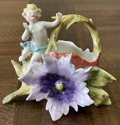 #ad Antique Angel Cherub With Flower Basket Putti Porcelain French Style $24.38