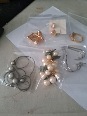 #ad Lot Of 6 Vintage Fashion Jewelry Peices Pre Owned $24.24