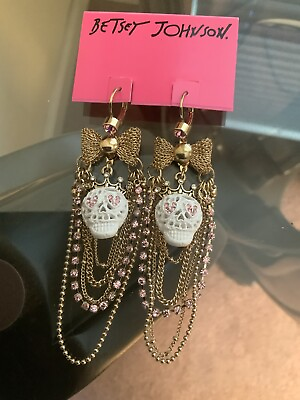 #ad Betsey Johnson Whiteout Chandelier Skull Earrings Extremely Rare P2 $275.00