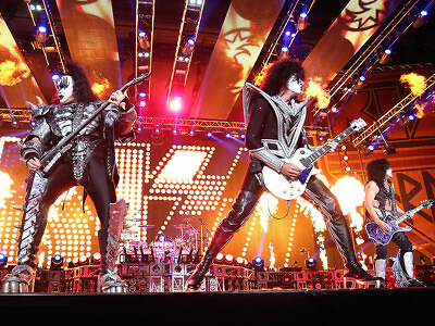 #ad quot; Kiss Rock Band quot; Poster FREE SHIPPING KISS live on stage $19.99