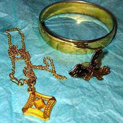 #ad Monet vintage gold bracelet necklace and pin lot $25.99