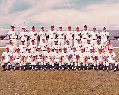 #ad Montreal Expos 1974 Color Team Photo $6.99