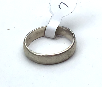#ad Vintage Sterling Ring 925 Silver Simple Hammered Band SZ 7 SR19 No Offers $10.00