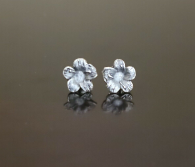#ad Erick#x27;s Sterling Silver Flower Earrings Taxco.925 $15.00