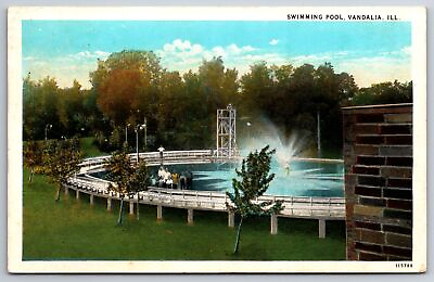 #ad Vandalia Illinois Round City Swimming Pool Fountain Folks Pose For Camera 1927 P $10.00