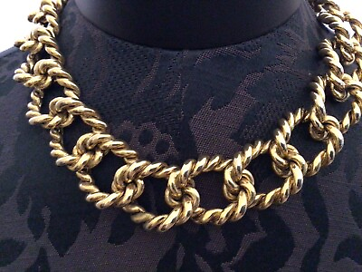 #ad Wide 80’s Gold Tone Necklace Vintage Jewelry $25.00
