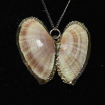 #ad Vintage Gold Trimmed Shell Butterfly Pendant Gold Tone Necklace 16” MCM JEWELRY $19.95
