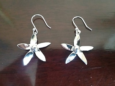 #ad Erick#x27;s Sterling Silver Flower Earrings Taxco.925 $28.00