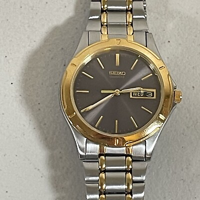 #ad Seiko Two Tone Men#x27;s 38 mm Quartz Watch 7N43 6A09 Day Date S S Needs Battery $44.99