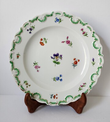 #ad 1 Meissen 8.5quot; Plate Green Embossed Scroll Edge Scattered Flowers $109.99