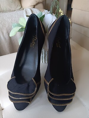 #ad Thalia Sodi Feliz Black Flat W Gold Zipper Accent Size 6.5 New “Floor Sample” $16.90