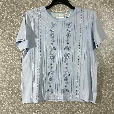 #ad Shenanigans Blue Vintage Embroidered Floral Top Size Medium Short Sleeve Tee $19.99