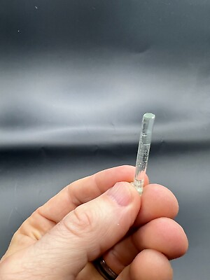 #ad Aquamarine Crystal Beautiful Transparency 11.5 cts Sharp Terminated 1 11 16quot; $75.00