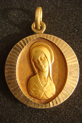 #ad VIRGIN MARY RARE OLD GORGEOUS GOLD PLATED RELIGIOUS MEDAL PENDANT $40.00