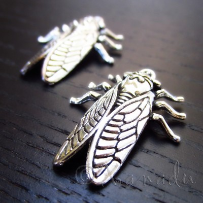 #ad Cicada Charms 28mm Antiqued Silver Plated Pendants C0957 10 20 Or 50PCs $2.50