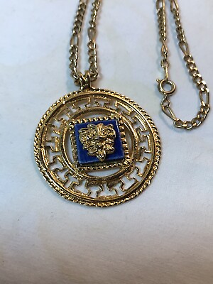 #ad Round pendant necklace in gold tone with 18 in chunky chain blue accent square $24.00