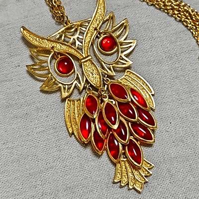 #ad Vintage 70s Massive Gold Plated Art Glass Articulated Owl Necklace $110.00