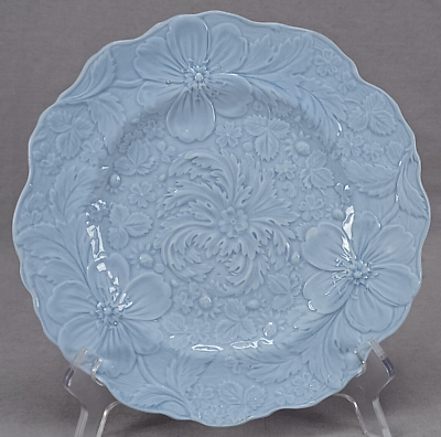 #ad 19th Century British Blue Glazed Strawberry Flower Earthenware 8 5 8 Plate C $125.00