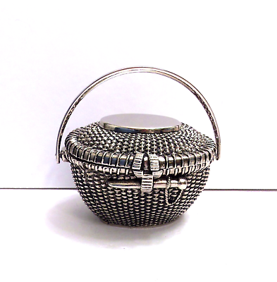 #ad Metal Silver Oval Nantucket Basket Trinket Jewelry Box Vintage $24.99