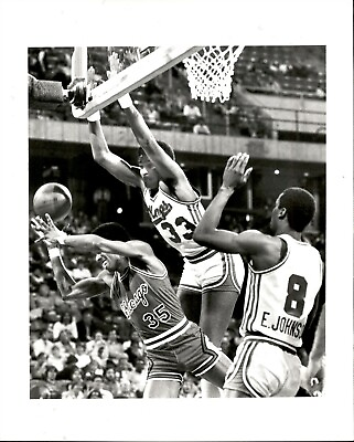 #ad LG911 Original Photo EDDIE JOHNSON KC KINGS LARRY KENON CHICAGO BULLS Basketball $20.00