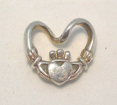 #ad 925 Sterling Silver Claddagh Pendant 2.4 grams 5 8” lot 37b4 $36.00